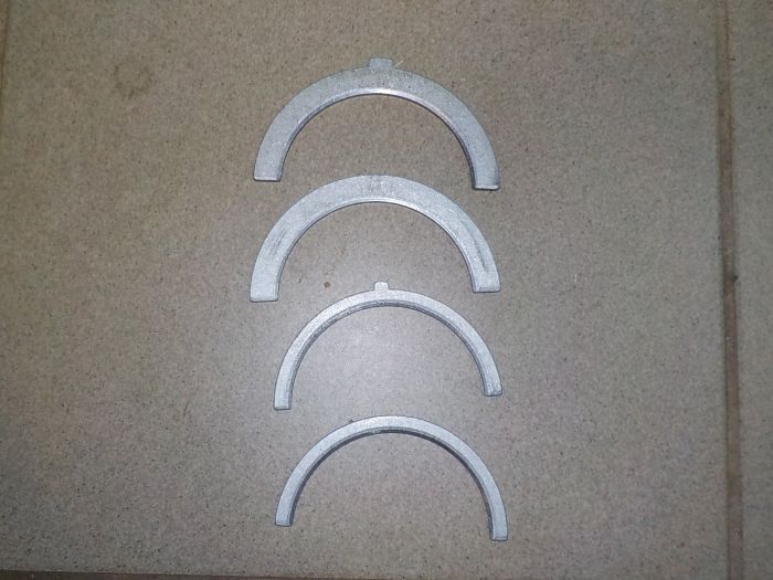 Sada axiálních ložisek 1. výbrus