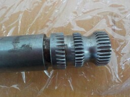 Hřídel zapínání vývodového hřídele