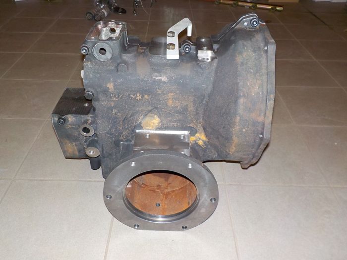 Obal přední skříně převodovky