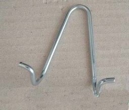 Pojistka zvedáku ramene   