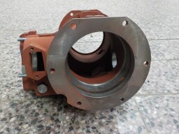 Obal zadní převodové skříně