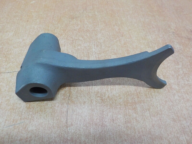 Přesouvací vidlice první a zpětné rychlosti