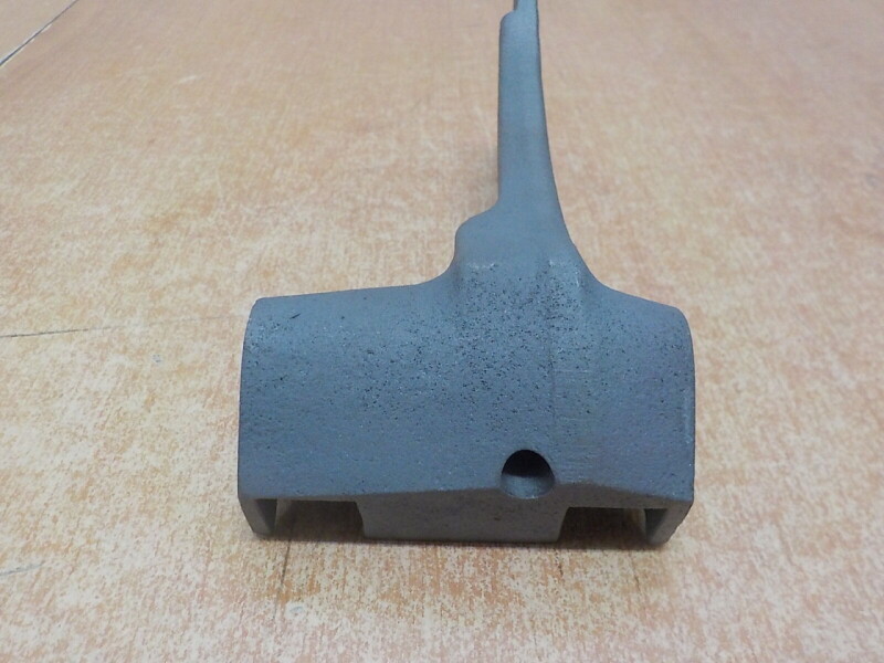 Přesouvací vidlice první a zpětné rychlosti