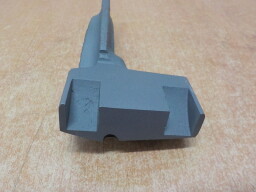 Přesouvací vidlice druhé a třetí rychlosti