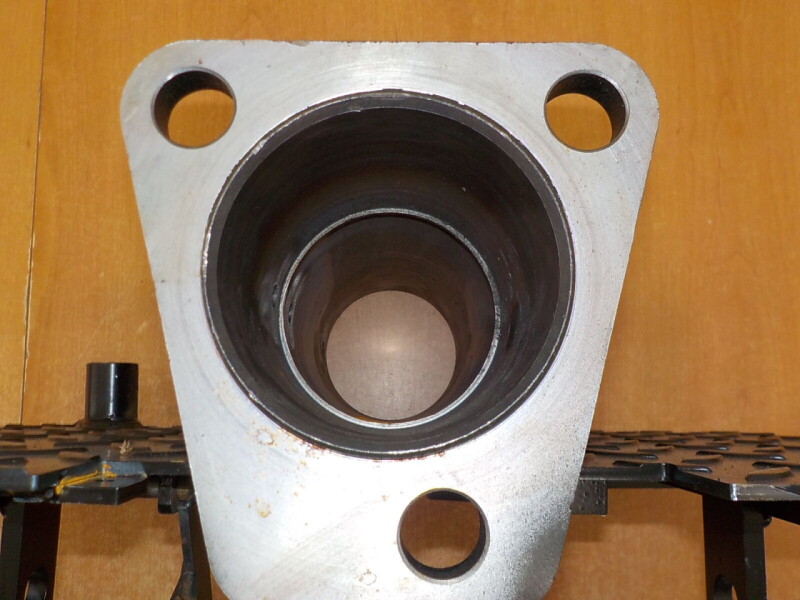 Plošina a vedení kardanu 