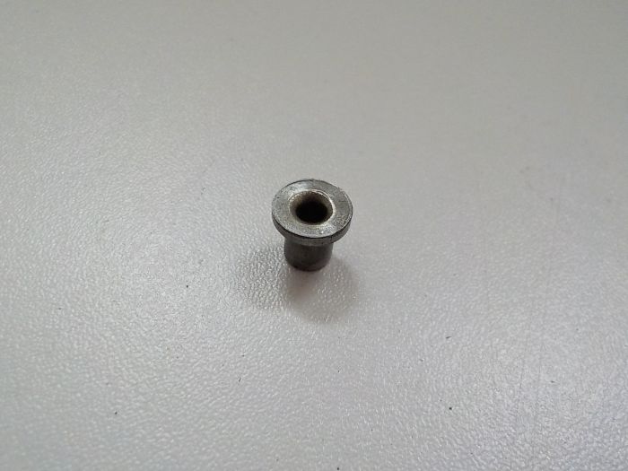 Plnič výtlačného ventilu kovový