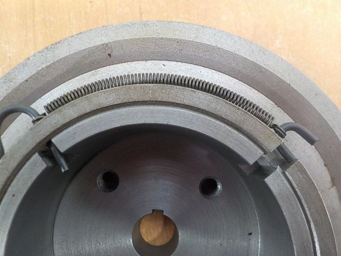 Řemenice stavitelná úplná - litinová