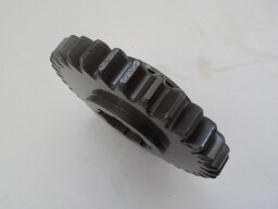 Přesuvné kolo I. a zpětné rychlosti 33 zubů