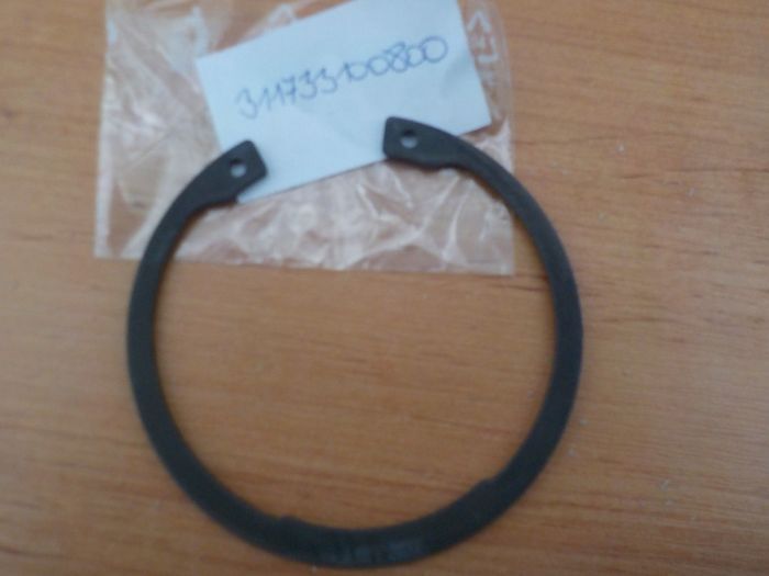 Pojistný kroužek vnitřní 62 mm