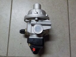 Regulátor tlaku sdružený original