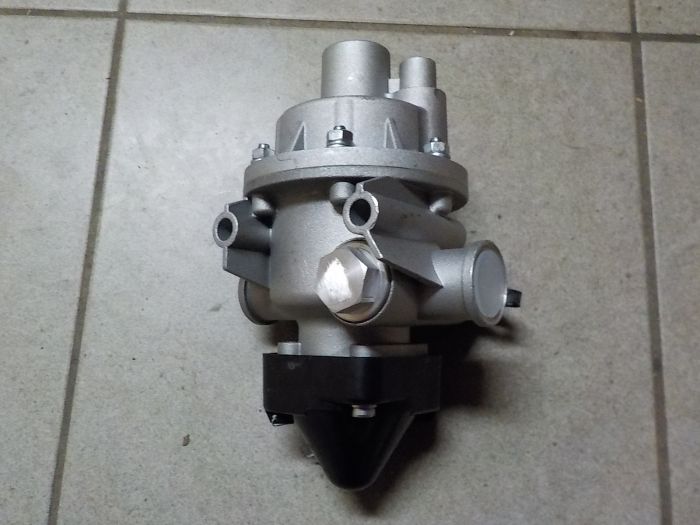 Regulátor tlaku sdružený original