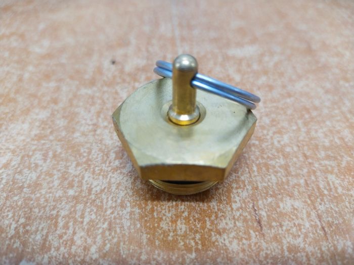 Odvodňovací ventil vzduchojemu M22