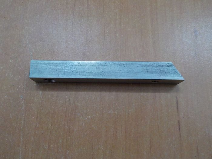 Západka ruční brzdy