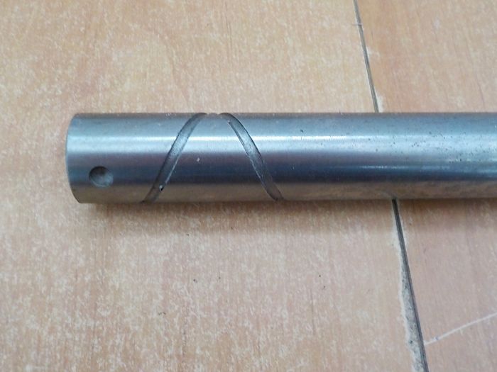 Hřídel vypínací páčky spojky