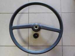 Volant nízký dvouramenný 