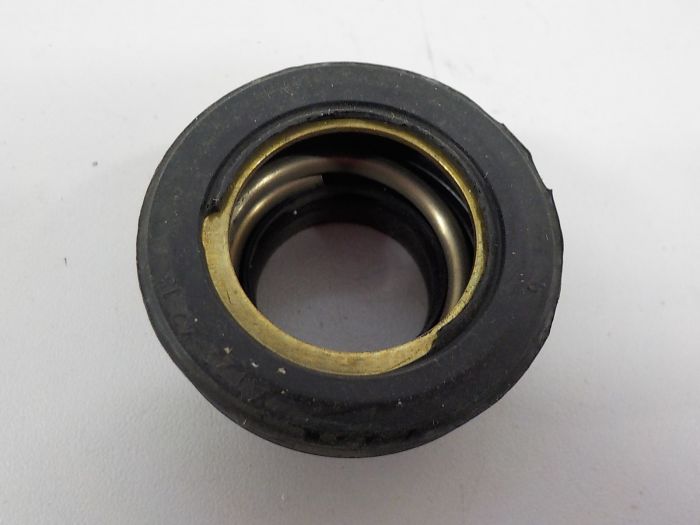 Hřídelové těsnění dovoz