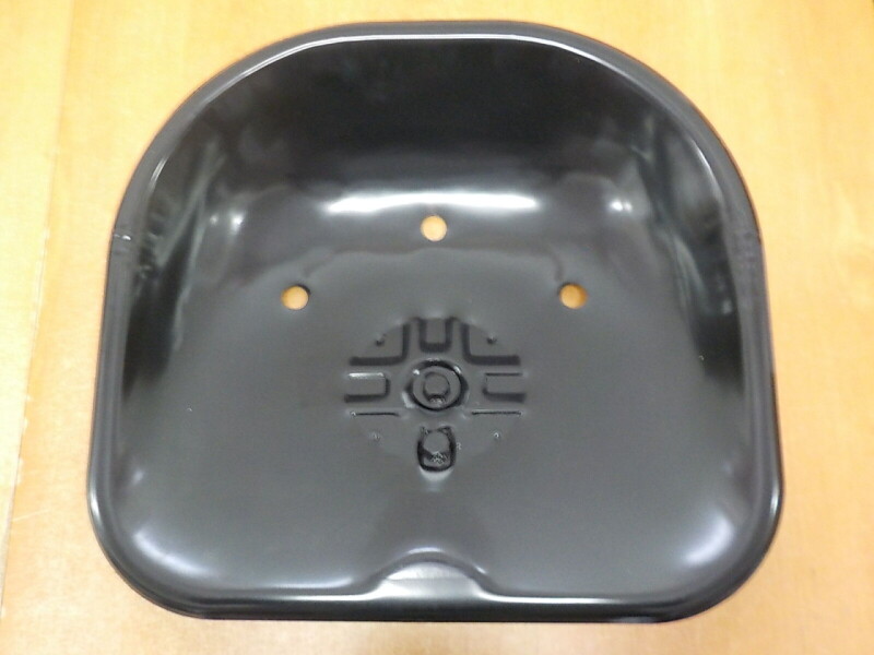 Sedačka řidiče plechová