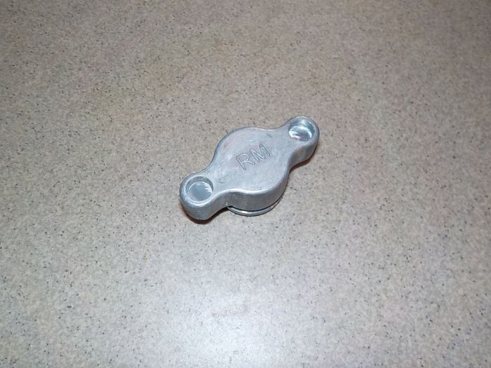 Spodní uzávěr plniče pneumatik