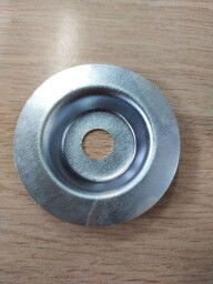 Zarážka zubové spojky uzávěrky