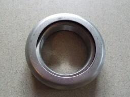 Spojkové vypínací ložisko pojezdu 