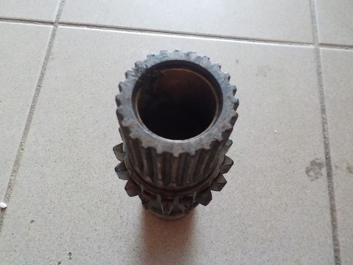 Dutý hřídel redukce Z3011