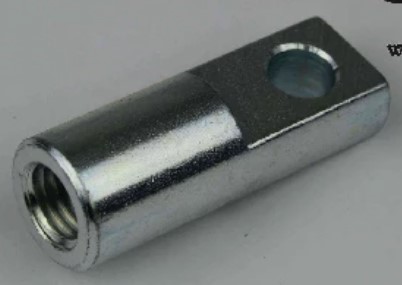 Hlavice táhla spojky s levým závitem