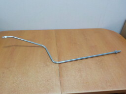 Vzduchová trubka od vzduchového ventilu k uzavíracímu kohoutu vzduchu