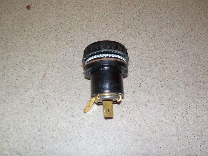 Kontrolka tlaku oleje zelená bez žárovky