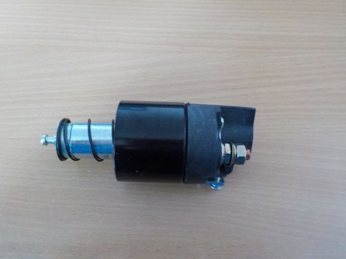 Spínač pro starter s reduktorem