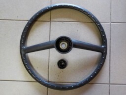 Volant nízký dvouramenný 