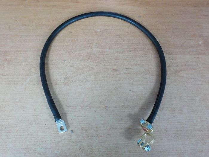 Zemnící kabel minus