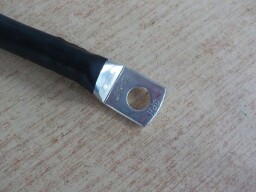 Zemnící kabel minus