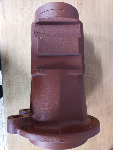 Pouzdro zadní osy - repas