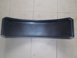 Přední blatník plastový 