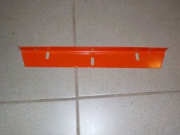 Držák závěsu kapoty