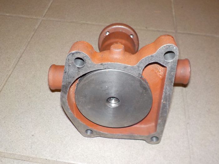 Vodní čerpadlo 3. vývodové 