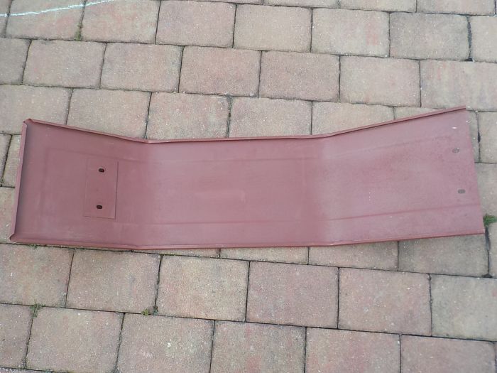 Blatník přední pravý - hnací náprava