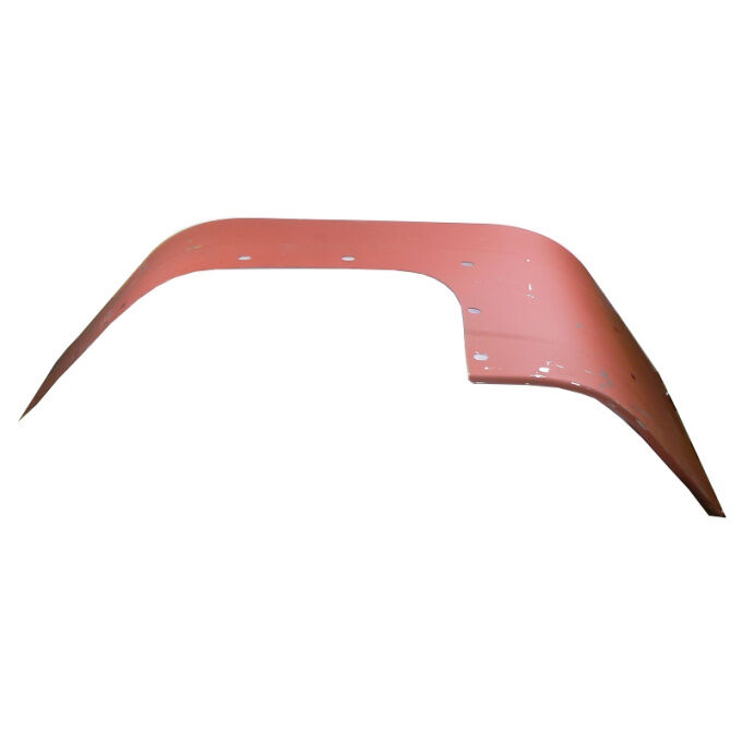 Blatník přední levý - hnací náprava