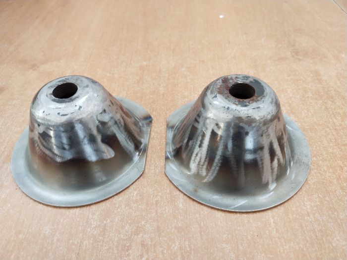 Držáky světla bočnice -  pár