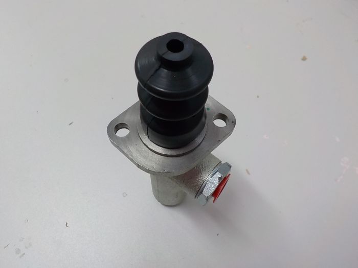 Hlavní válec original Fragokov