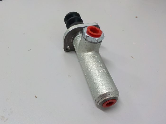 Hlavní válec original Fragokov