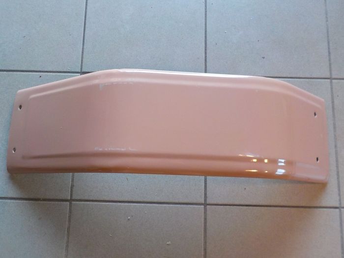 Přední blatník plechový lakovaný levý, pravý