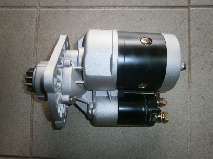 Startér s převodovkou Zetor 12V 2,7kW