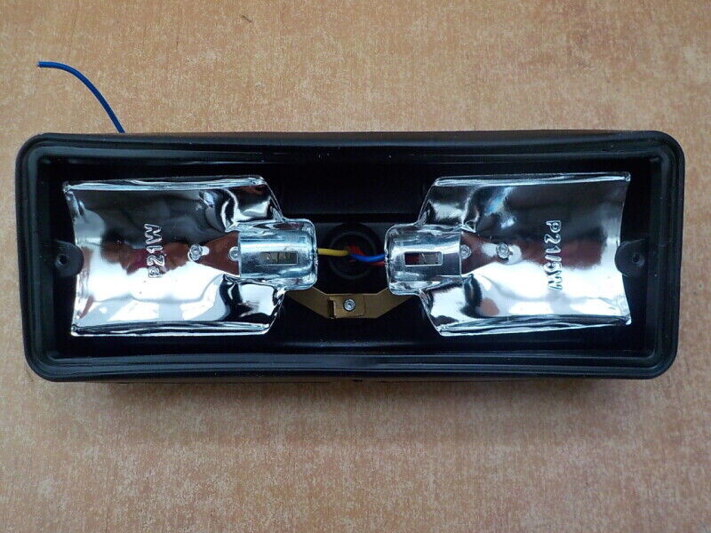 Světlo zadní kovové pravé