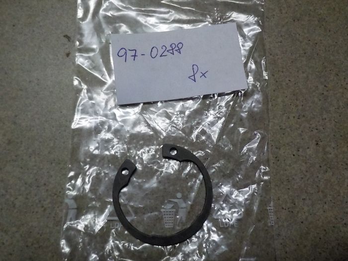 Pojistný kroužek vnitřní 35 mm