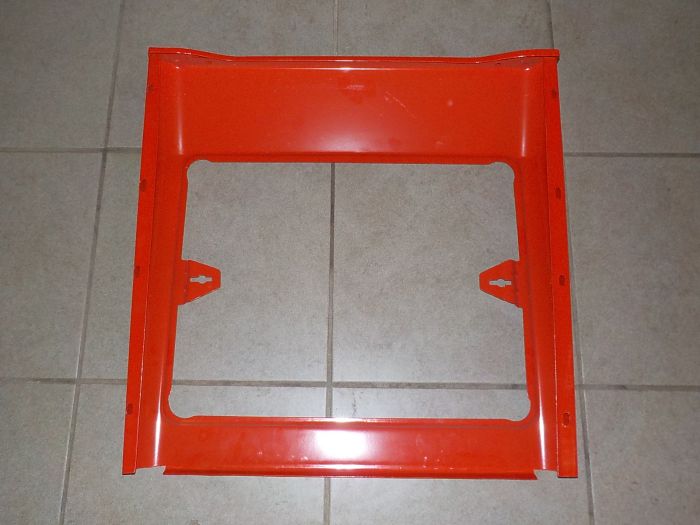 Přední maska Zetor Z5711-6911 komaxit červená