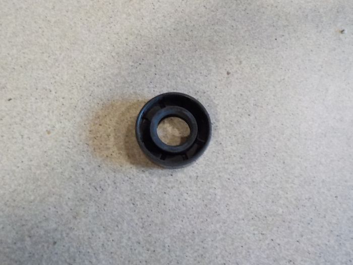 Těsnící kroužek hřídele vodního čerpadla 17x35x10