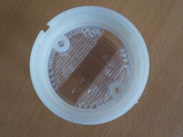 Kryt pozičního světla bílý