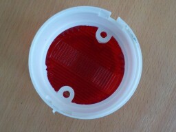 Kryt pozičního světla červený
