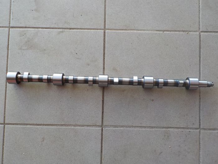 Vačkový hřídel Z4011